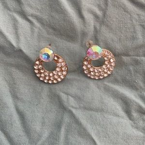 BLINGY IRIDESCENT CZ STONE SMALL MED EARRINGS